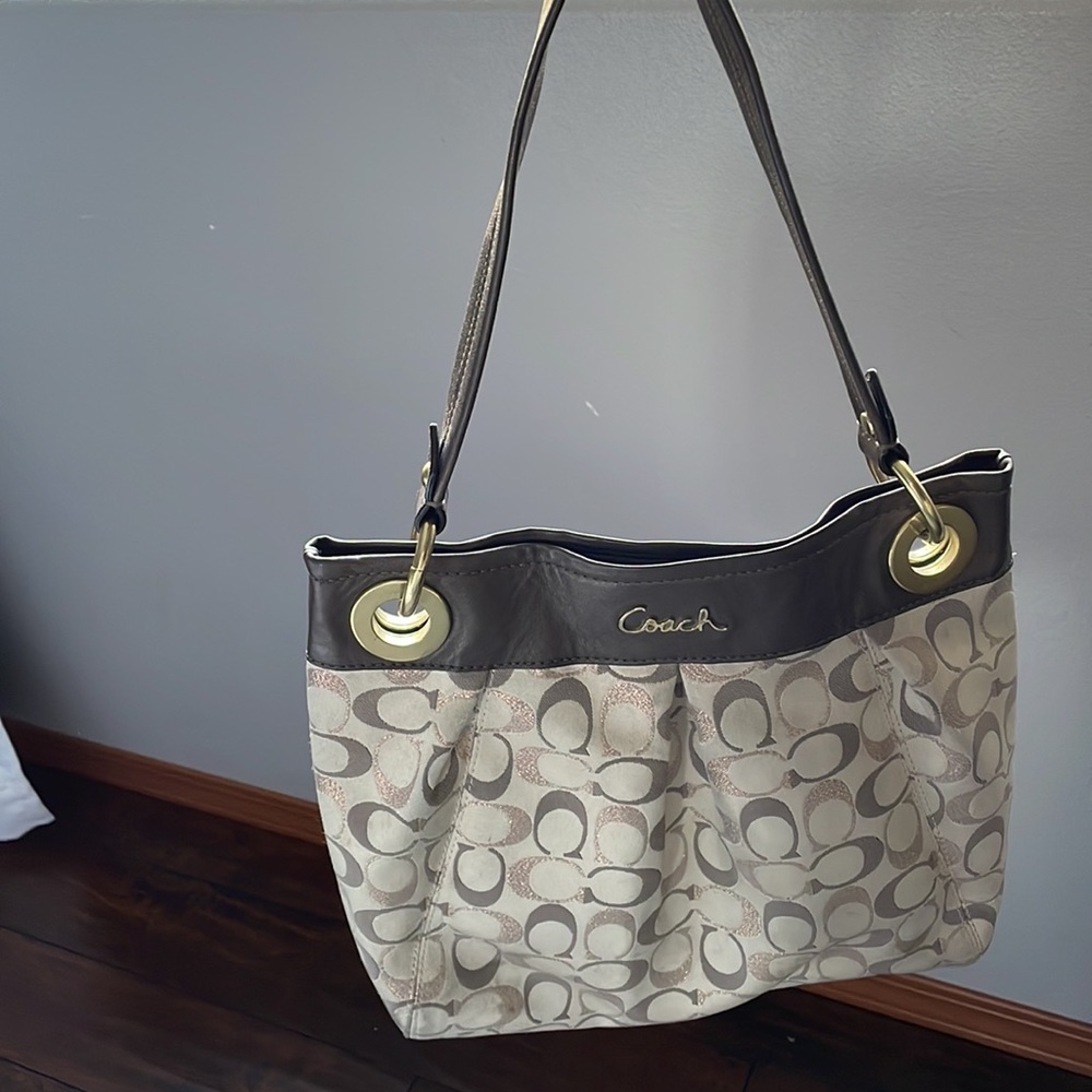 Coach handbag - Picture 10 of 10